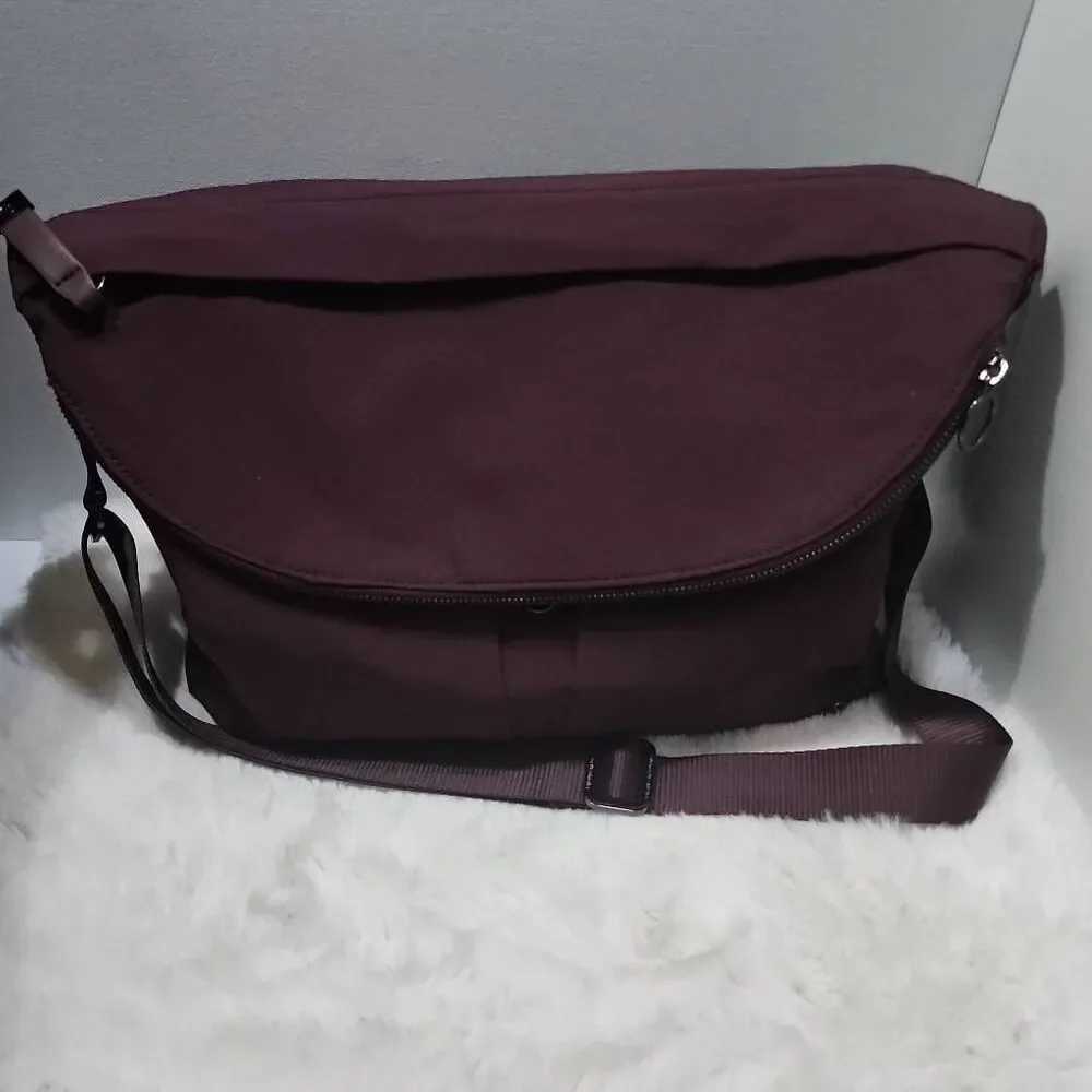 lululemon festival bag large All Night Micro (Black/Gold): Handbags Lululemon All Night Festival Crossbody